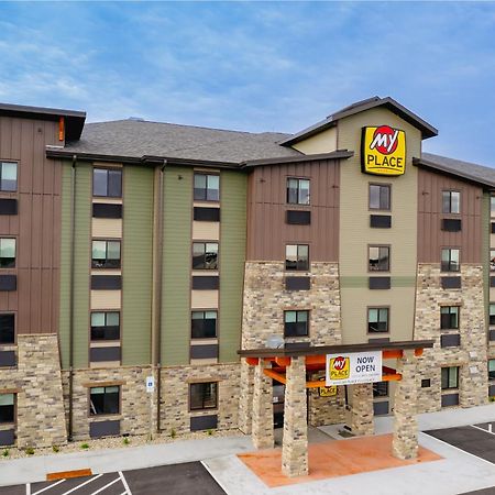 My Place Hotel-Mitchell Sd Екстериор снимка