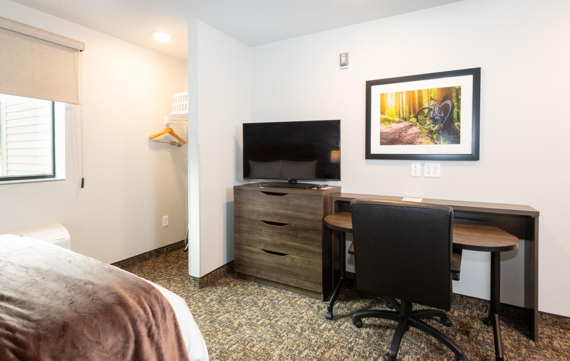 My Place Hotel-Mitchell Sd Екстериор снимка