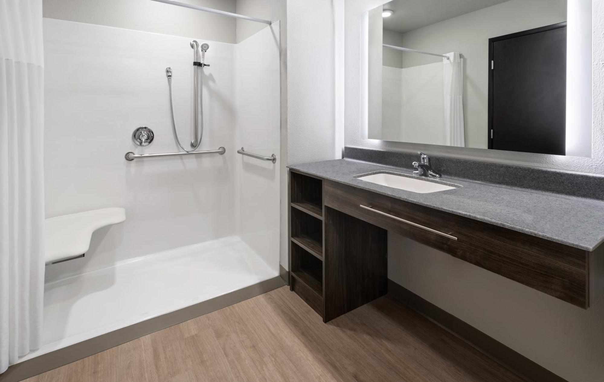 My Place Hotel-Mitchell Sd Екстериор снимка